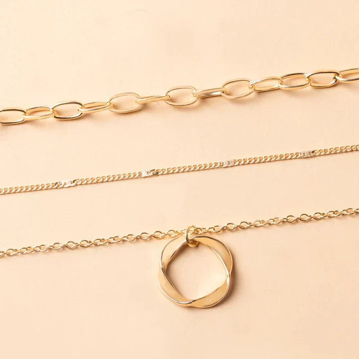 Claudia Prisca Necklace | Gold